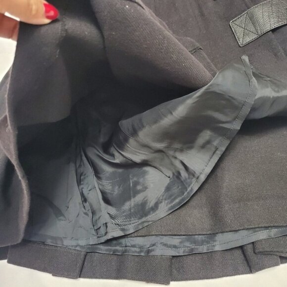 Authentic Burberry Wrap Wool Skirt - Picture 5 of 10